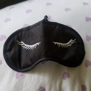 Sleep mask eyelashes